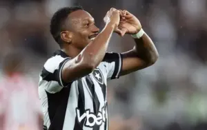 Botafogo 3 x 1 Bangu - Fogão conquista a Taça Rio pela 10ª vez na história
