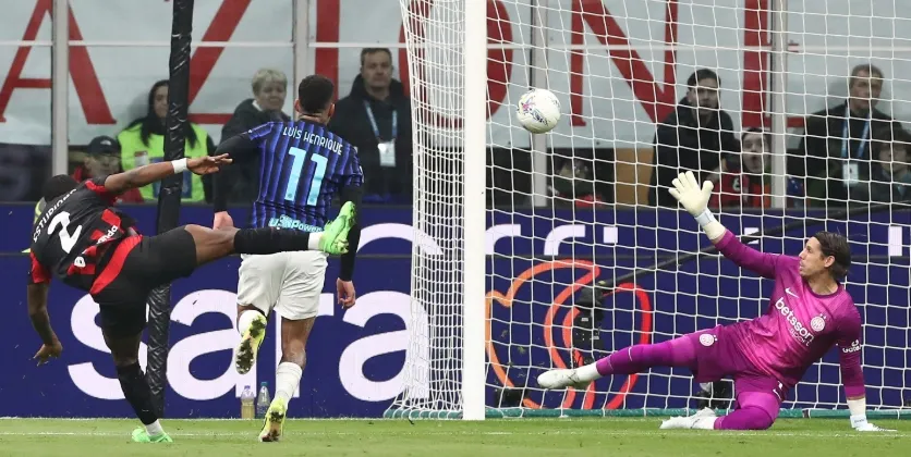 Milan derrota a Internazionale