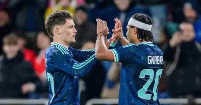 Alemanha e Suiça protagonizaram um jogaço em amistoso