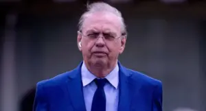 Crise no Corinthians: Stabile e Tuma Jr. em embate político