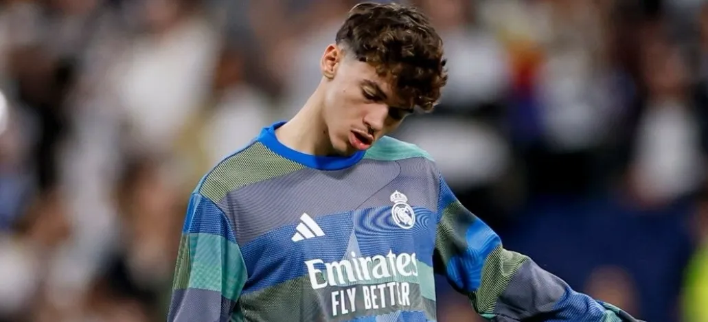 Thiago Pitarch durante aquecimento (Foto: Divulgação-Real Madrid)