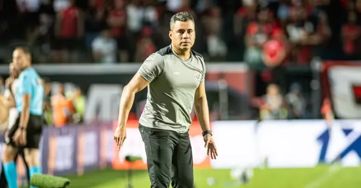 VictorFerreira Victoria JairVentura