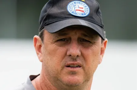 Wa0q5xV5 RogerioCeni Bahia 2026 Brasileirao