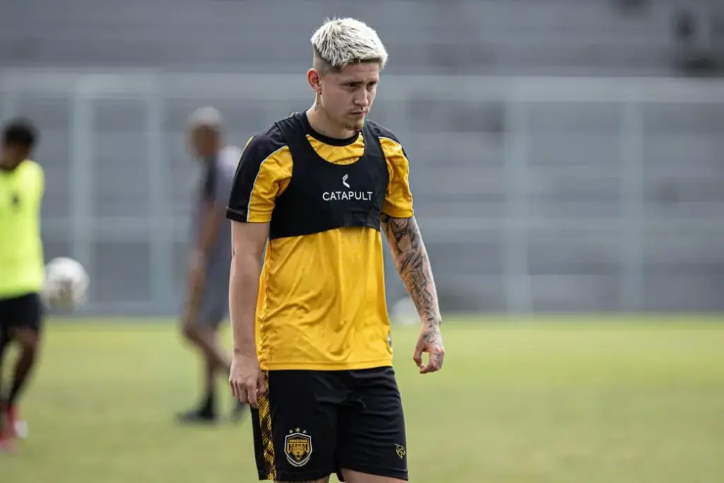 Amazonas fecha contratação de atacante ex-Santos (Foto: Amazonas)