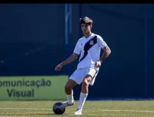 Jogador da Ponte Preta pede rescisão por salários atrasados