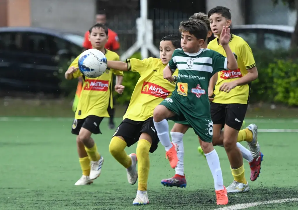 Paulista Sub-11 e Sub-12: SC Paulinense inicia campanha com geração promissora e projeto em evolução