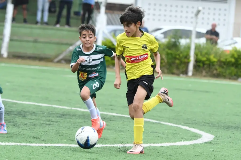 Paulista Sub-11 e Sub-12: SC Paulinense inicia campanha com geração promissora e projeto em evolução 3 WhatsApp Image 2026 03 27 at 17.58.04 5