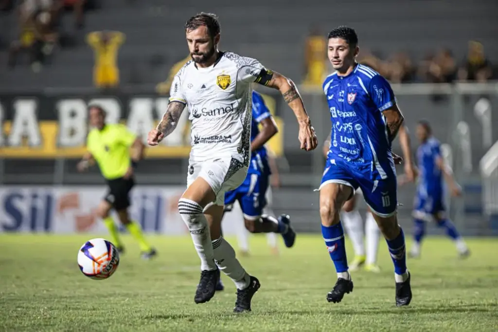 COPA VERDE: Águia-PA vence duelo direto e se mantém 100%