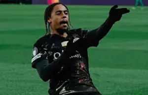 LIGA DOS CAMPEÕES: PSG goleia Chelsea e se vinga do Mundial de Clubes