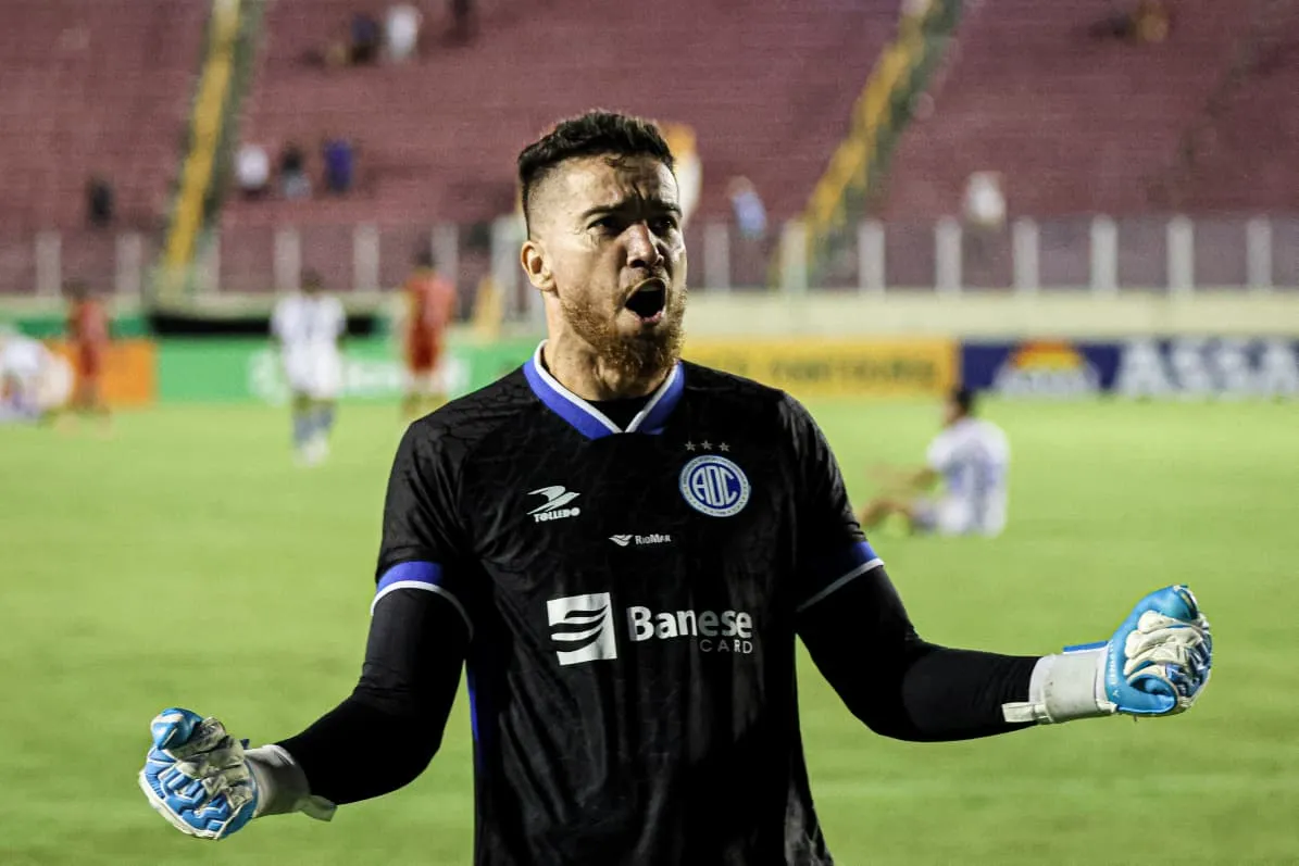 Confiança bate Tombense Copa do Brasil