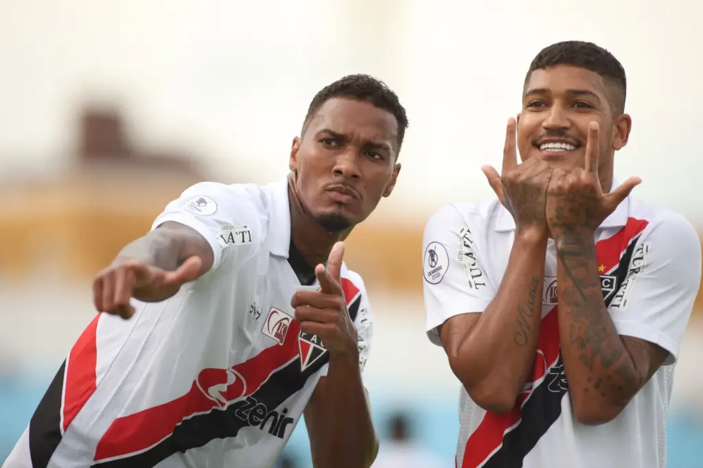 Maranhão-MA 2 x 3 Ferroviário-CE - Tubarão supera Bode em jogaço na Copa do Nordeste
