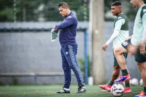 Guarani atrasa salários de jogadores após queda na Copa do Brasil