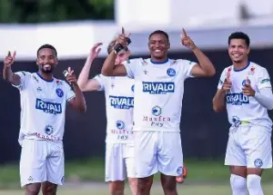 Jacareí 2 x 0 Colorado Caieras - Jacaré do Vale vence a 4ª seguida