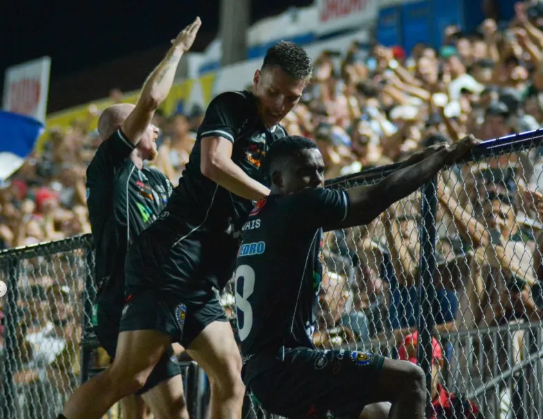 Gladiador vence primeira final do Troféu Inconfidência (Foto: Reprodução / North EC)