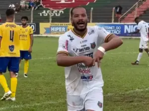 Barretos 2 x 1 Araçatuba - Touro vira com gols de bola parada e lidera Série A4