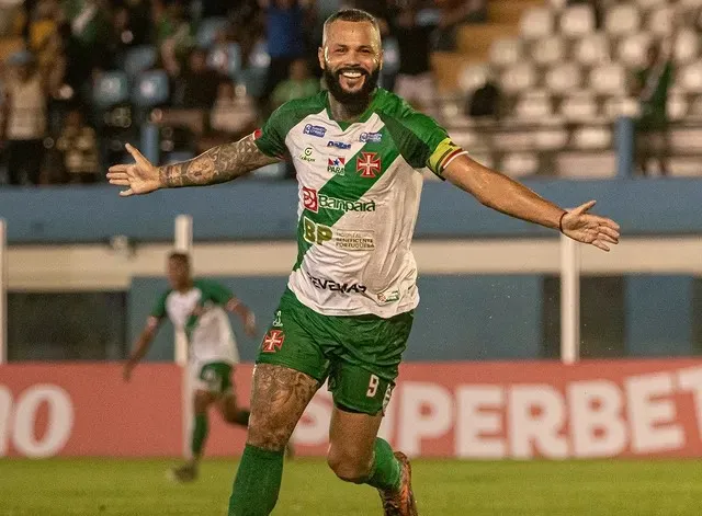 Jayme brilha goleada Tuna Luso Tocantinópolis