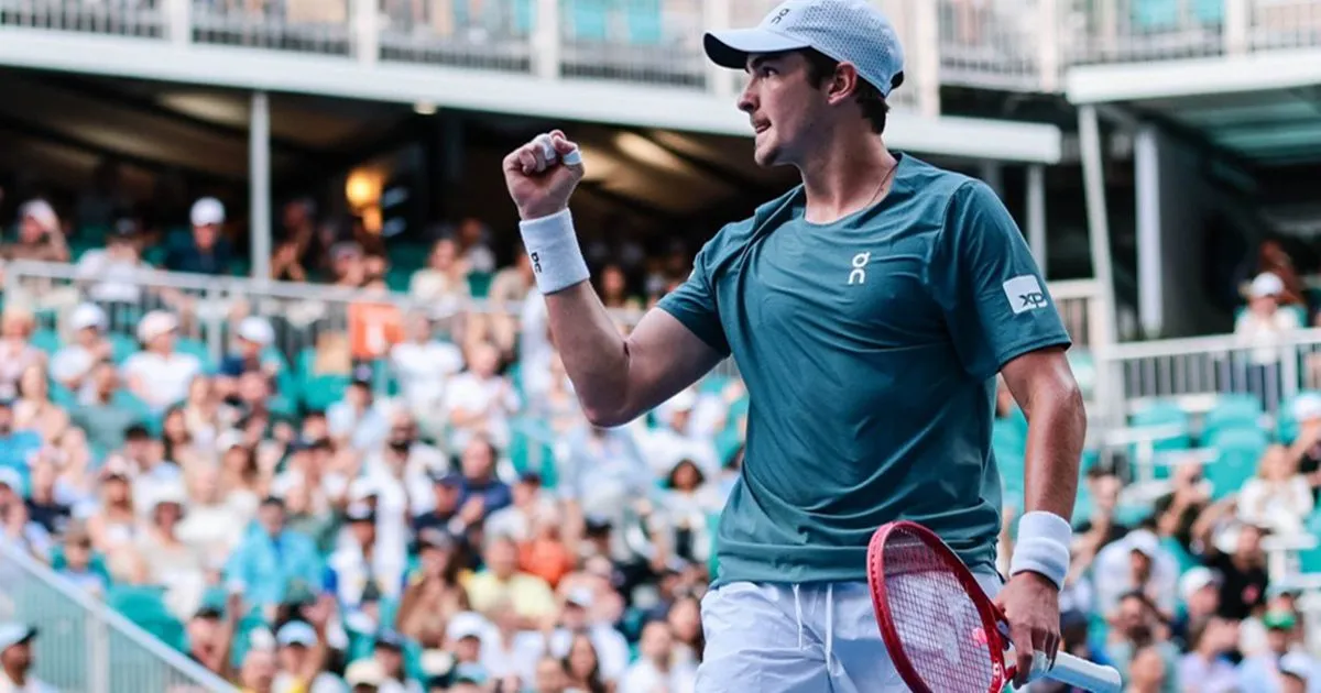 João Fonseca bate húngaro Alcaraz