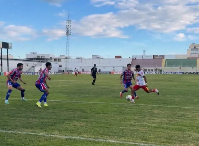 Juazeirense-BA 3 x 0 Itabaiana-SE - Cancão canta alto na Copa do Nordeste 3 Juazeirense Itabaiana Copa do Nordeste
