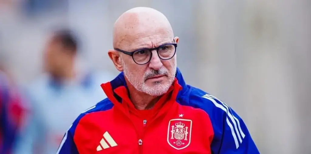 Técnico da Espanha 'pede paz' no Oriente Médio e analisa a Finalíssima