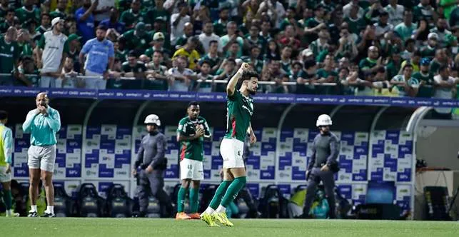 Flaco López marcou o gol da vitória do Palmeiras