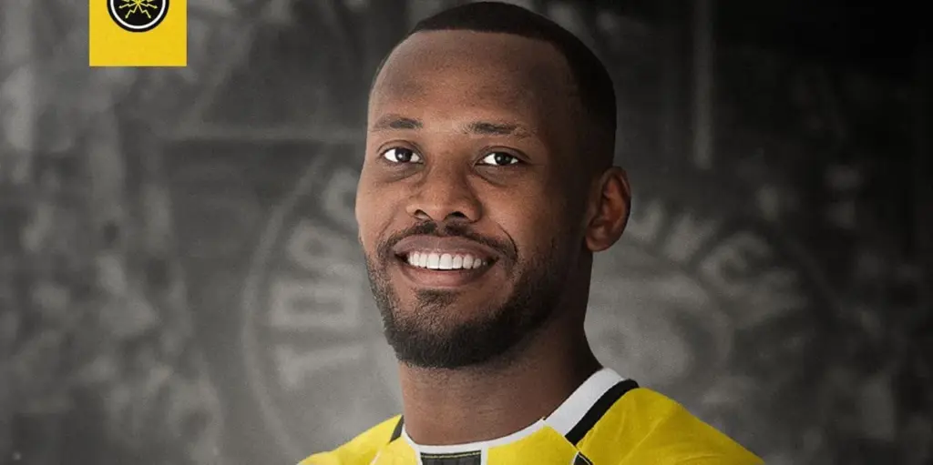 Volta Redonda oficializa a contratação do lateral-direito Pedro Costa