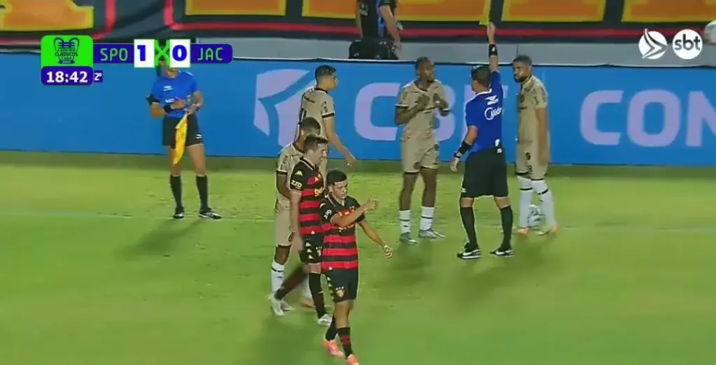 Segundo amarelo Vinícius Jacuipense