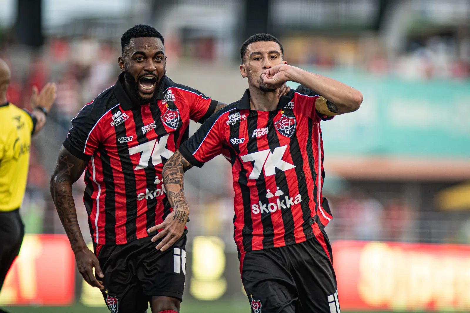 Vitória bate CRB Copa do Nordeste