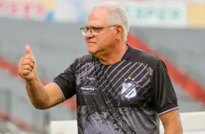 Inter de Limeira confirma a saída do técnico Waguinho Dias