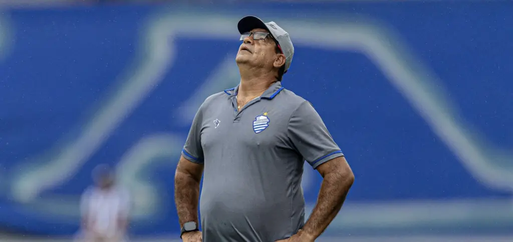 Moacir Júnior vence em estreia e encerra jejum de seis anos no CSA