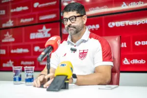CRB demite executivo após jejum de vitórias e crise na Série B