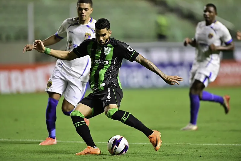 América-MG 2 x 1 Sampaio Corrêa-RJ - Coelho resiste e vence na Copa Sul-Sudeste (Foto: Mourão Panda/América-MG)