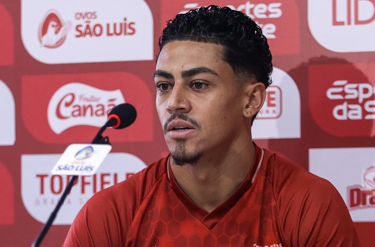 Dodô avalia pressão da torcida e projeta reação do Náutico na Série B (Foto: Rafael Vieira/Náutico)