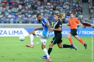 Paysandu 0 x 2 Vasco - Spinelli garante vantagem na Copa do Brasil