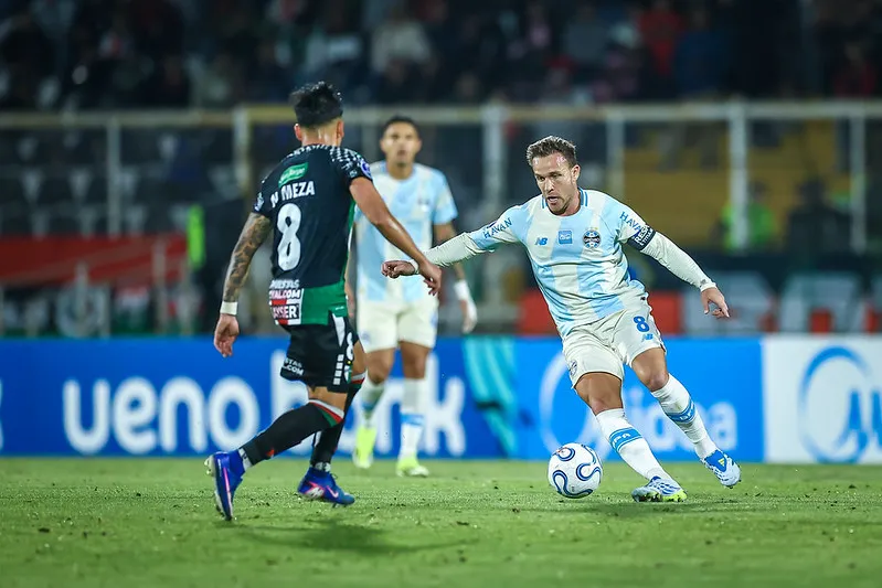 Grêmio e Palestino empataram sem gols no Estádio Municipal de La Cisterna, no Chile (Foto: Lucas Uebel)