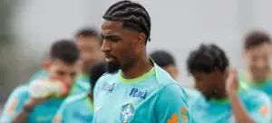 Zagueiro que disputa vaga na seleção sonha em atuar no Flamengo-RJ