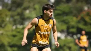 São Paulo pode ter retorno de volante contra o Mirassol