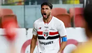 Calleri dispara após queda do São Paulo: 'Foi uma m...'