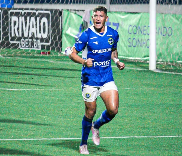 São José dispensa 5 jogadores após eliminação na A2