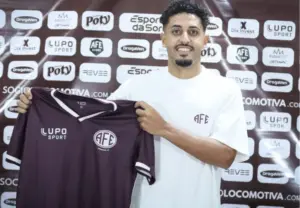 Ferroviária confirma a contratação de Rhuan para a Série C