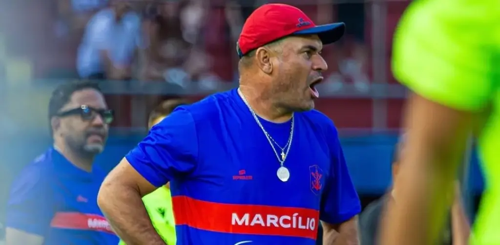 Marcílio Dias-SC demite treinador de olho na sequência da Série D