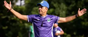Técnico do Altos-PI pede demissão após revés na Série D
