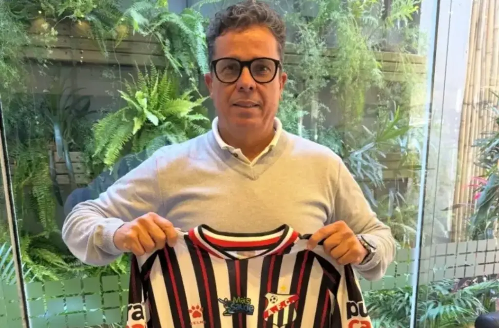 Evaristo Piza leva o Anápolis à semifinal da Copa Centro-Oeste e segue 100%