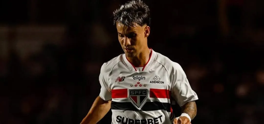 Ferreira em ação pelo São Paulo (Foto: Rubens Chiri-SPFC)