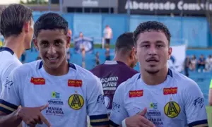 Aparecidense-GO 3 x 1 Inhumas-GO - Camaleão vira e conquista vitória importante