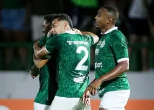 Aplicado, Guarani construiu a vitória em arremates de fora da área