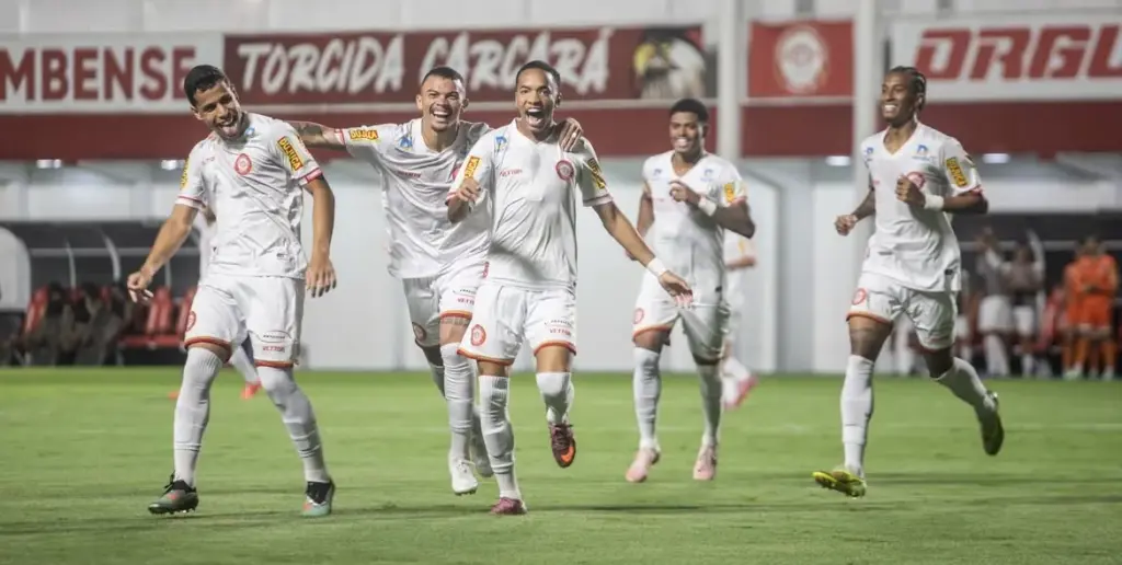 Tombense x América-MG – Onde assistir, horário e escalações!