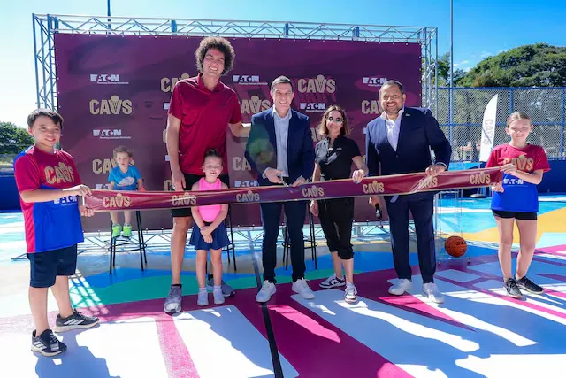 Cavaliers inauguraram quadra reformada em Mogi Mirim em parceria com a Eaton