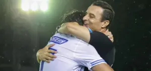 Junior Rocha valoriza mescla no Paysandu-PA após vitória