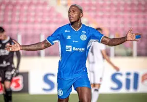 Confiança-SE 1 x 0 Santa Cruz-PE - Dragão vence a primeira na Série C