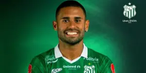 Uberlândia-MG contrata atacante com passagens por Flamengo-RJ e Santos